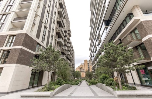 Wapping Apartment | New Build 3 Bed Apartment with AC, by London's Tower Bridge
