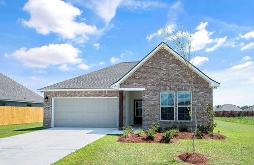 Sunshine House | New build 4 bedroom short drive to downtown and LSU