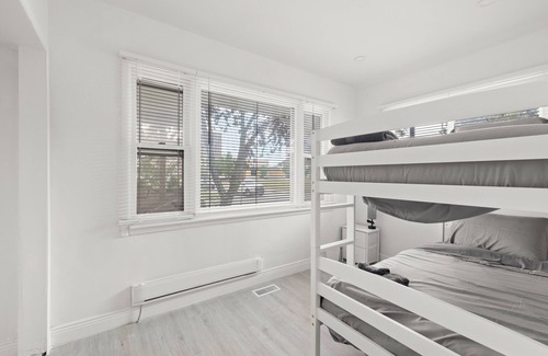 Windsor Apartment | New Build Bright 2 Bedroom Unit