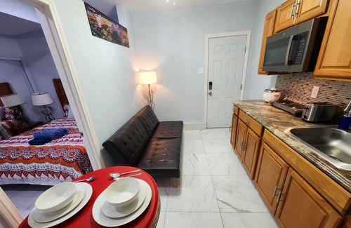 Las Vegas House | ➤New Build Guest House Private Entrance 12min DTWN