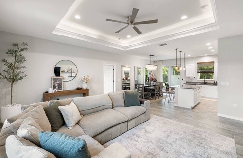 Caloosahatchee House | New Build Home w/King Suite, Pet Friendly, Fenced Yard, Safe, Central Location