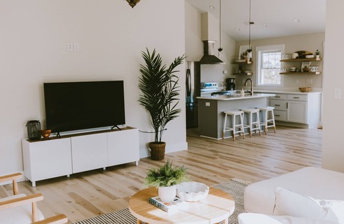 Kill Devil Hills House | NEW BUILD, Modern coastal home. 10 min walk to beach and sound!