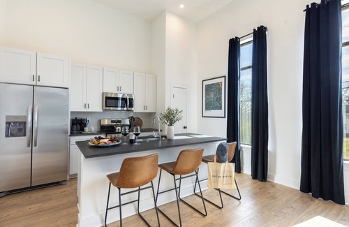 Nashville House | New Build Near Midtown, Germantown & Downtown Nashville Dining | The Heights