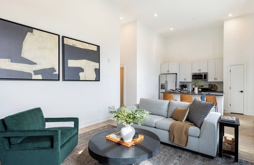 Nashville House | New Build Near Midtown, Germantown & Downtown Nashville Dining | The Heights