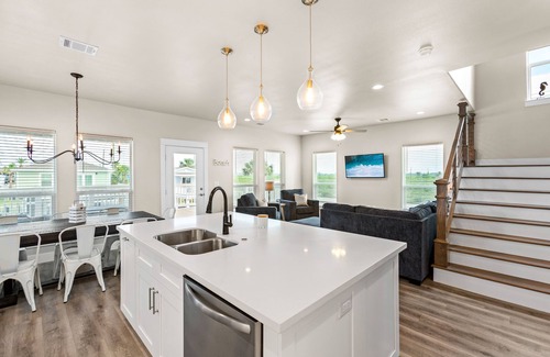 Jamaica Beach House | New Build! Paddleboard, Kayak, Fishing, Beach, Outdoor Living, Sunset Views!