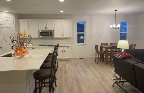Commerce City House | New Build Ranch Home, Basement, 4 BR, Near DIA, Gaylord Rockies, AC and WIFI