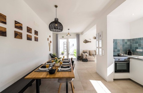 Sagres Villa | New Build Spacious Modern Villa In quite area of Sagres.