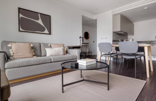 Whitechapel Apartment | New Build Tower Hamlets 2BR w/ Balcony nr Tube, by Blueground