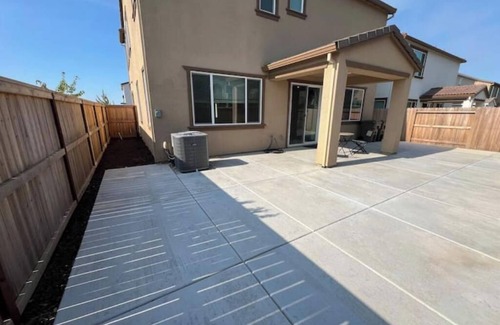 Roseville House | New Built pet corp/insurance Housing 24/7 access: ATTN: ALL new furniture by 7/3