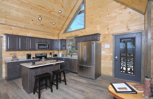 Gatlinburg - Pigeon Forge Cabin | NEW Cabin, stunning sunset views, near Dollywood, Pigeon Forge and Gatlinburg