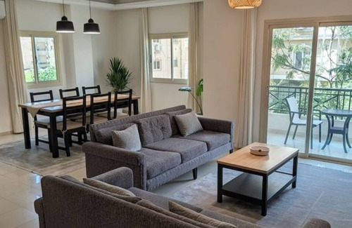 New Cairo Apartment | New Cairo's Epicenter Stay