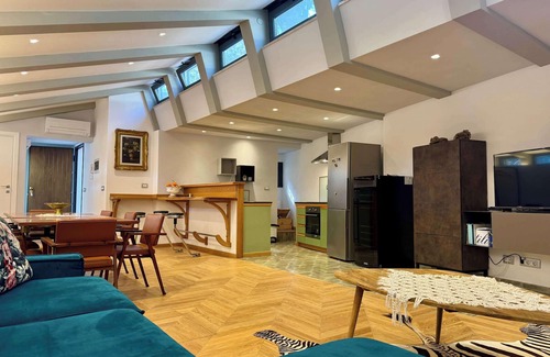 Aventine Apartment | New! Caracalla Loft, New! Light-filled, one bedroom apartment, open-spaced retre