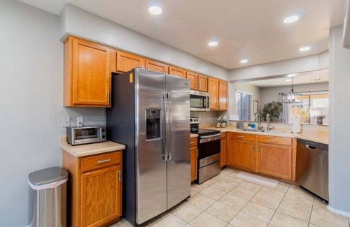 Casa Grande House | NEW! Casa Aria 4BR Home & Heated Pool