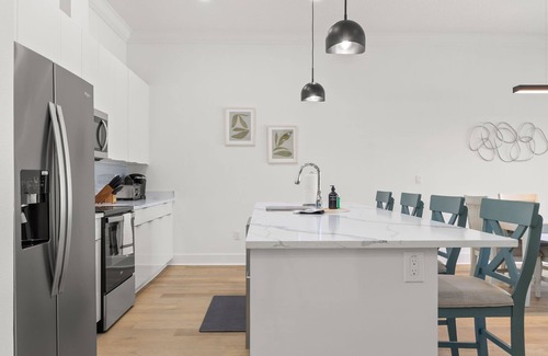 Tampa House | NEW! Casa Cielo - Gorgeous, Newly Built Tampa Home