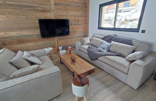 Egat Ski Chalet | NEW CHALET 10 PERS - PLAYROOM - EGAT