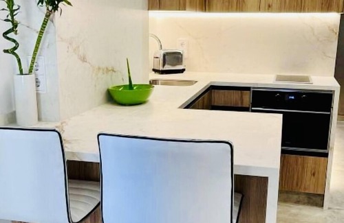 Barrio del Carmen Apartment | NEW Charming 1-bedroom apartment in lovely València with WiFi, AC