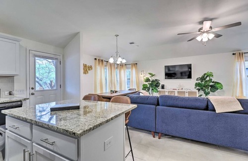 Granite Shoals House | New Charming Hill Country Home next to Lake LBJ