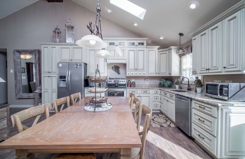 Bemus Point House | New! Charming Home in the Heart of Bemus Point, Lake Chautauqua, NY