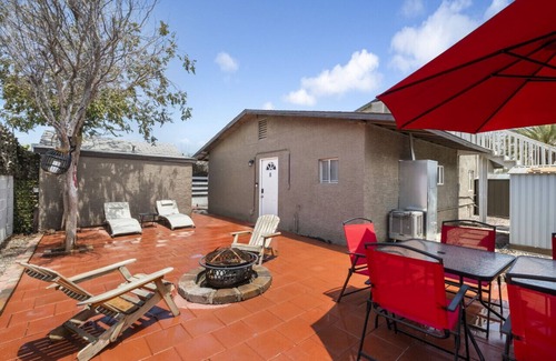 Garfield Apartment | New City Loft Cozy With Backyard Unit C