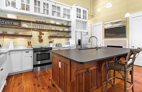 Watercolor House | NEW Classic WaterColor Home 2 Blocks to Camp WaterColor with LSV and Bikes