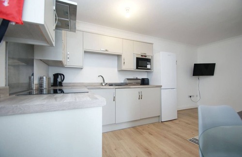 Cliftonville Apartment | NEW Cliftonville Apartment