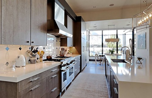 South Scottsdale House | *NEW* Close to Old Town Scottsdale with heated, covered pool in coveted PV Farms
