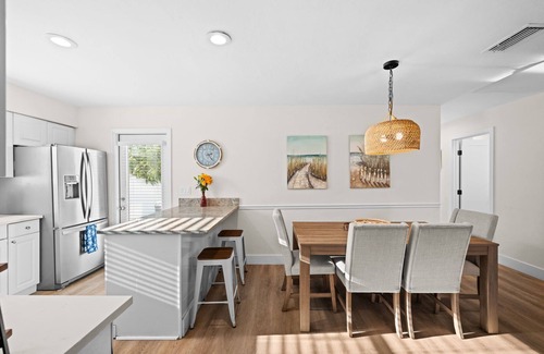 Naples Park House | NEW! Coastal Retreat - Near Beach & Mercato Naples