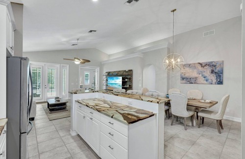 Naples Park House | New Coastal Retreat | Pool | Bikes | Beach Gear