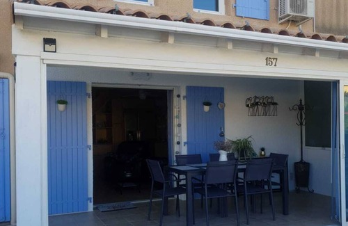 Portiragnes-Plage House | NEW! Comfortable villa 500m from the beach, Air conditioning, WIFI, residence with swimming pool