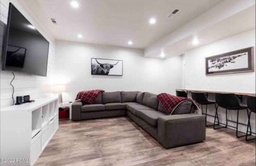 Park City House | *NEW* Comfy 4 bdrm close to resorts, trails, lakes