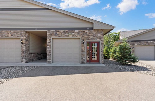 Crosslake Condo | New Condo On Crosslake| Amenities for All Seasons