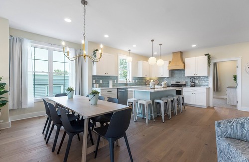 Southend House | New Construction 3 Story Stunner - One block to beach, parks and shops