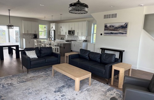 Harters Heights House | New construction 4 BR 4.5 bath less than a mile from Notre Dame and Eddy St