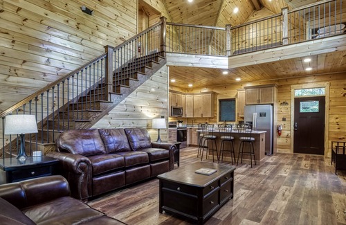 Wears Valley Cabin | New Construction - 4bed 3.5 Bath in Beautiful Wears Valley!