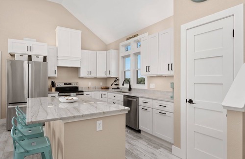Carova Beach House | New Construction! 4BD Home w/Pool, Hot Tub, Close to Beach, Wild Horses​, Views