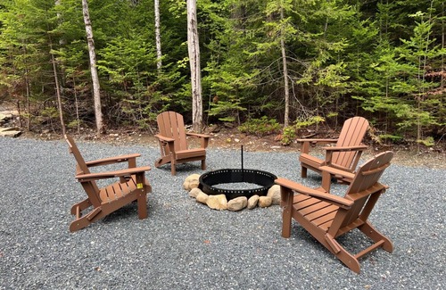 Wilmington House | New Construction Barn style- Minutes from Skiing and Lakes