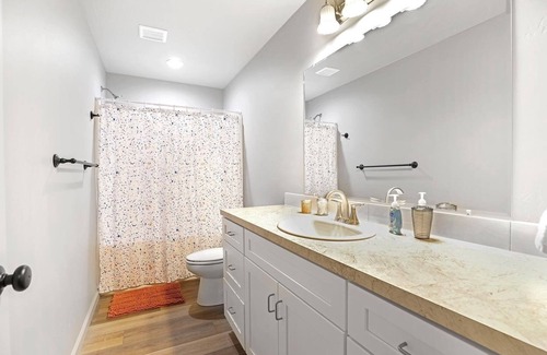 Twin Falls House | New construction duplex, clean & comfortable 1075