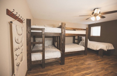 Clay Center Cabin | New Construction perfect for outdoor enthusiast centrally located