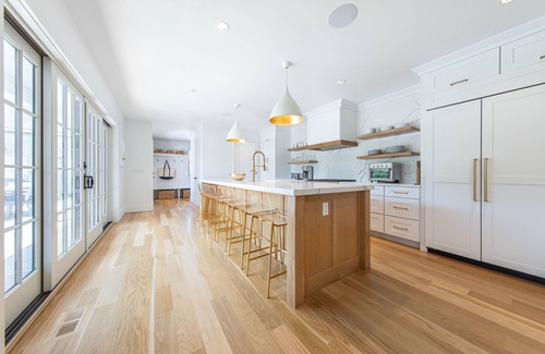 Nantucket House | New construction, private retreat with 7 bedrooms, heated pool and spa, gym.