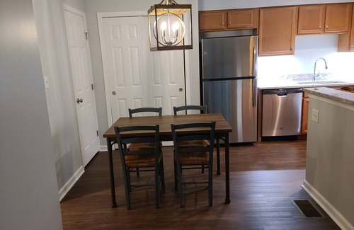 Nellysford Condo | New construction! Top of Wintergreen mountain. 1BD/2BA, sleeps 4, pet-friendly