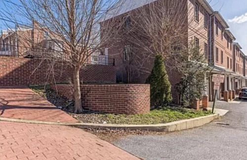 Wilmington House | New Construction townhome close to everything downtown w/transparent pricing