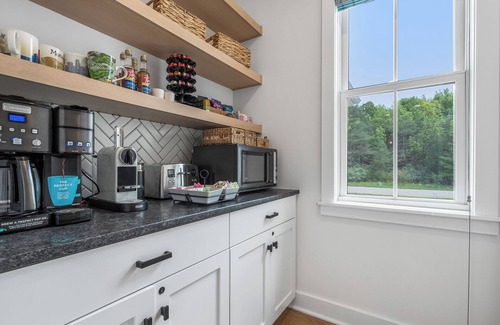 Sister Bay House | New Construction w/Hot tub - Luxury home in Sister Bay- Great for Groups!