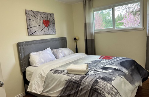 Langley Other | New contemporary Farm cottage with Mountain View’s