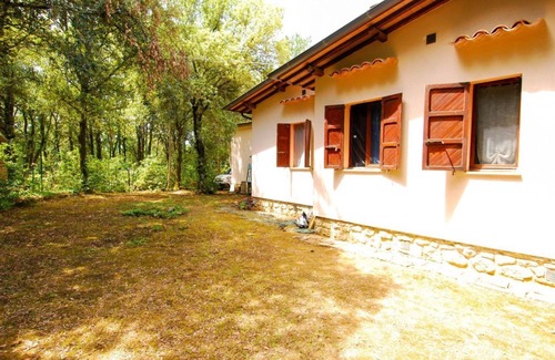 Montelaguardia Villa | NEW! Cottage surrounded by greenery in Mt. Malbe! x7