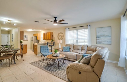 Tallahassee House | NEW! Cozy 3BDR Townhome - Close to Everything!