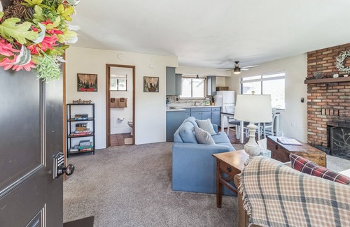 Greer Cabin | NEW! Cozy Cabin Retreat with Scenic Views