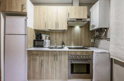 Trafalgar Apartment | NEW Cozy Centric in Chamberi