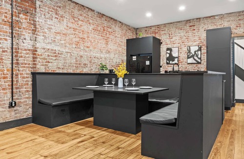 Shelby Park House | NEW Cozy Home in Shelby Park | Near Cafes & Stores