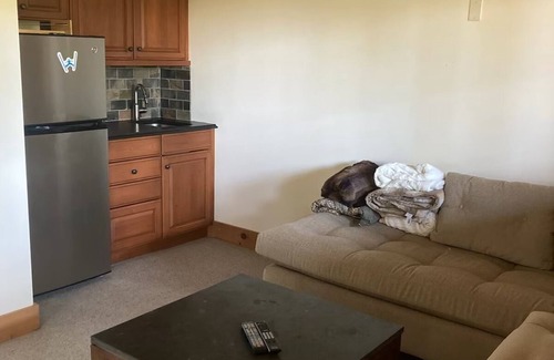 Windham House | New Custom Built Catskill Mountain Chalet with Elevator