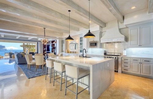 El Medano Ejidal House | New Decor, Exclusive Oceanfront 4-bd Villa at the Hacienda Beach Club